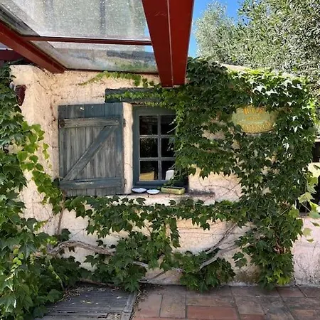 Villa Au Mas Hebrard - 8 Personnes Nimes