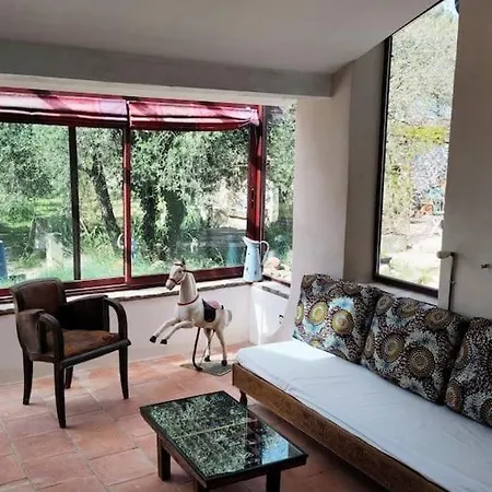 Au Mas Hebrard - 8 Personnes Villa Nimes