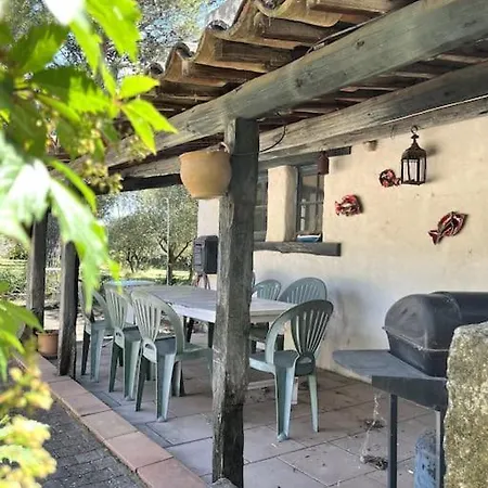 Villa Au Mas Hebrard - 8 Personnes *