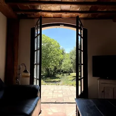 Au Mas Hebrard - 8 Personnes Villa Nimes